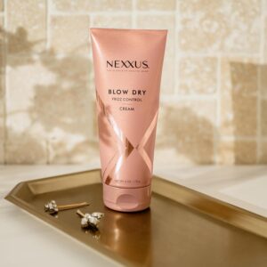 Nexxus Smooth & Full Blow Dry Balm Weightless Style Frizz Control